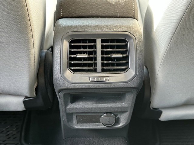 Used 2020 Volkswagen Tiguan S image 18
