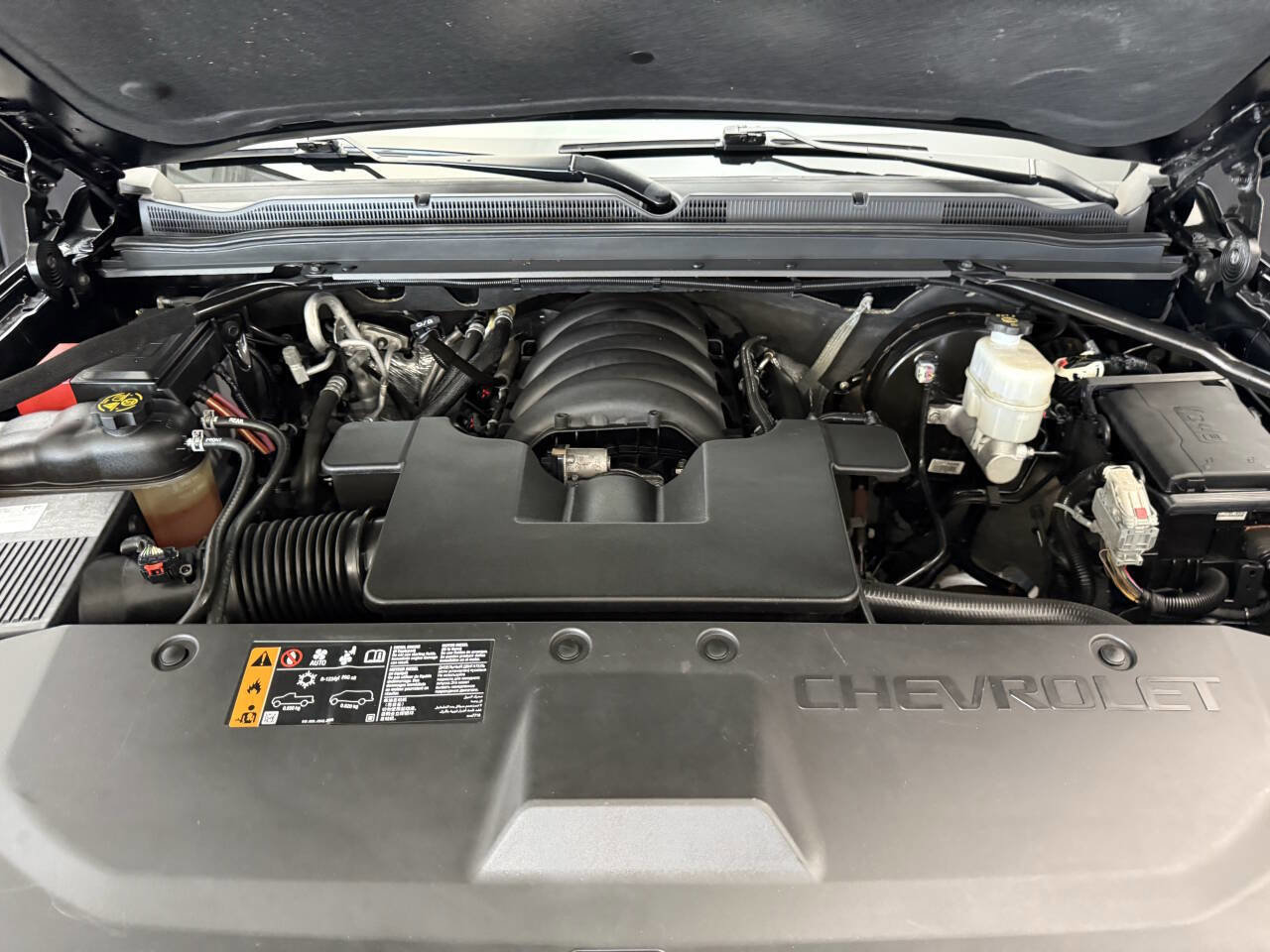 Used 2019 Chevrolet Suburban LT AWD/4WD image 28