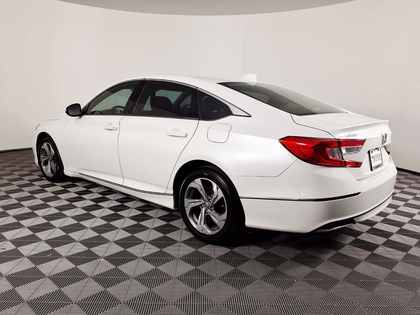 Used 2020 Honda Accord EX-L image 6