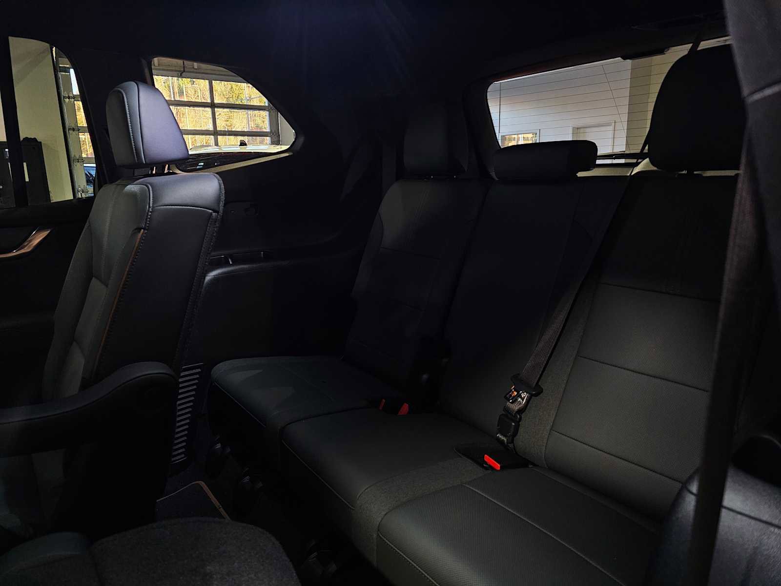 Used 2024 GMC Acadia AT4 w/ Super Cruise Package image 19