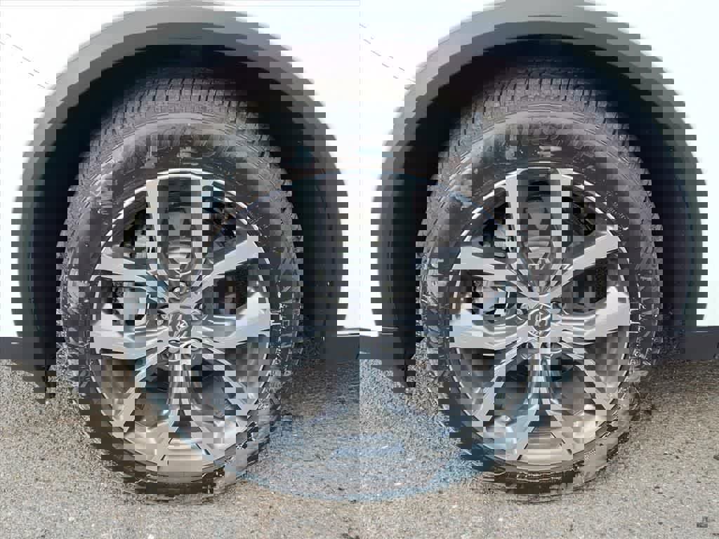 Used 2024 Acura MDX FWD w/ Technology Package image 8