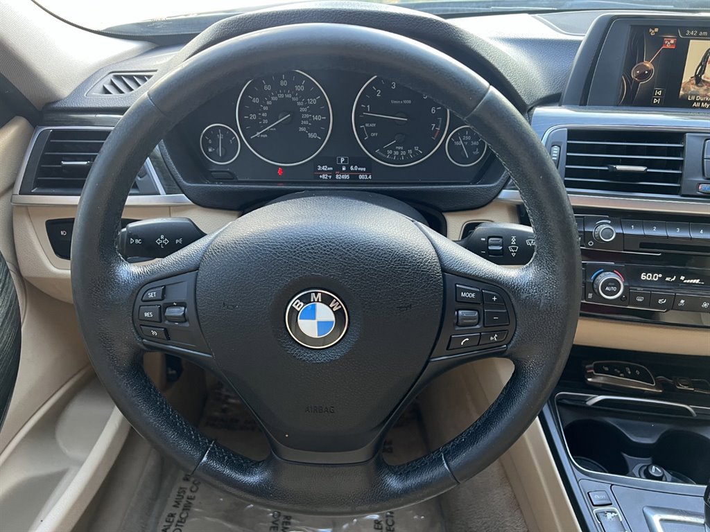 Used 2016 BMW 320i Sedan image 21