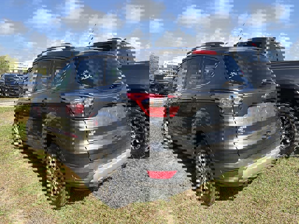 Used 2018 Ford Escape SE image 6