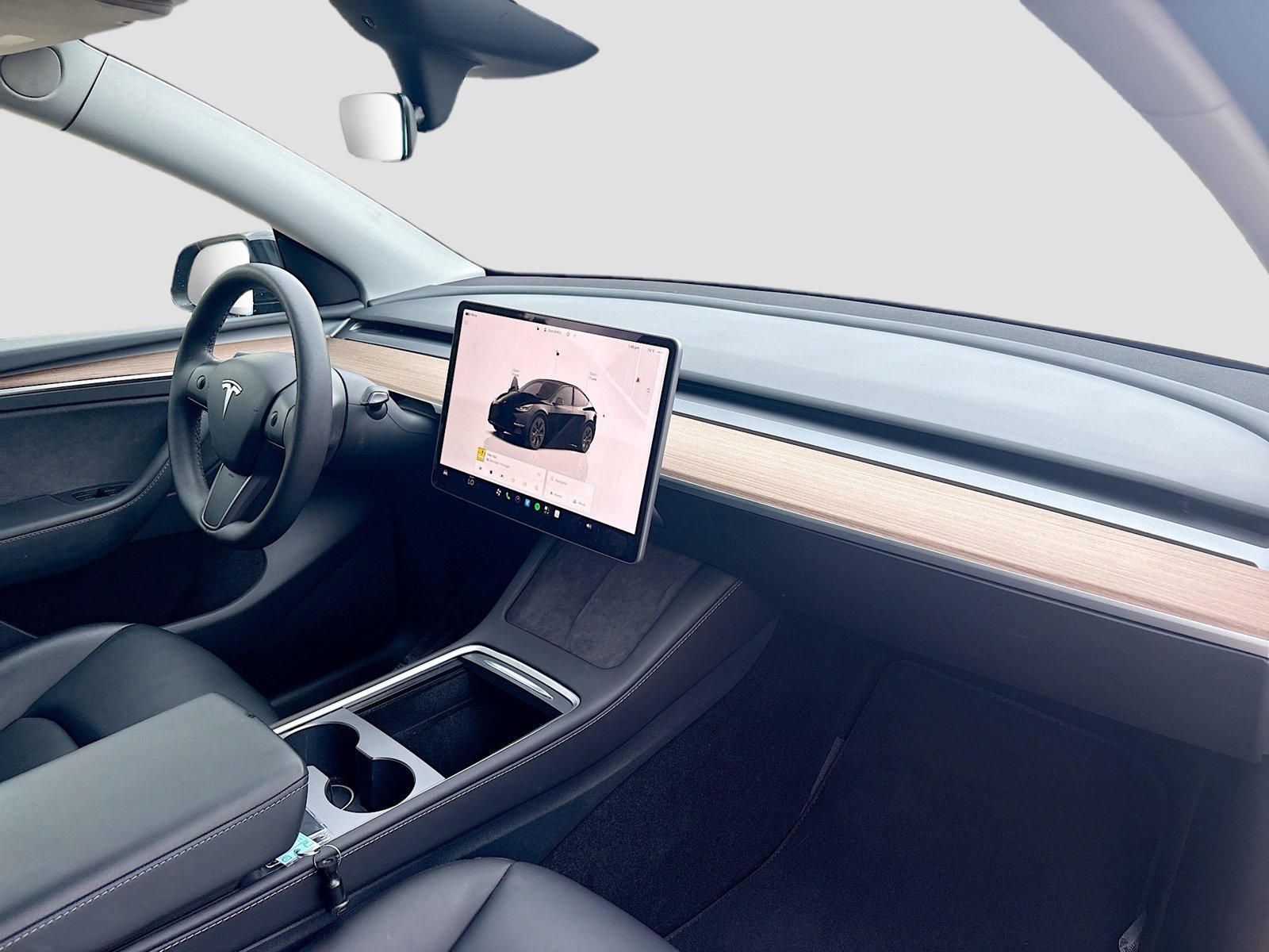 Used 2025 Tesla Model Y Long Range RWD image 28