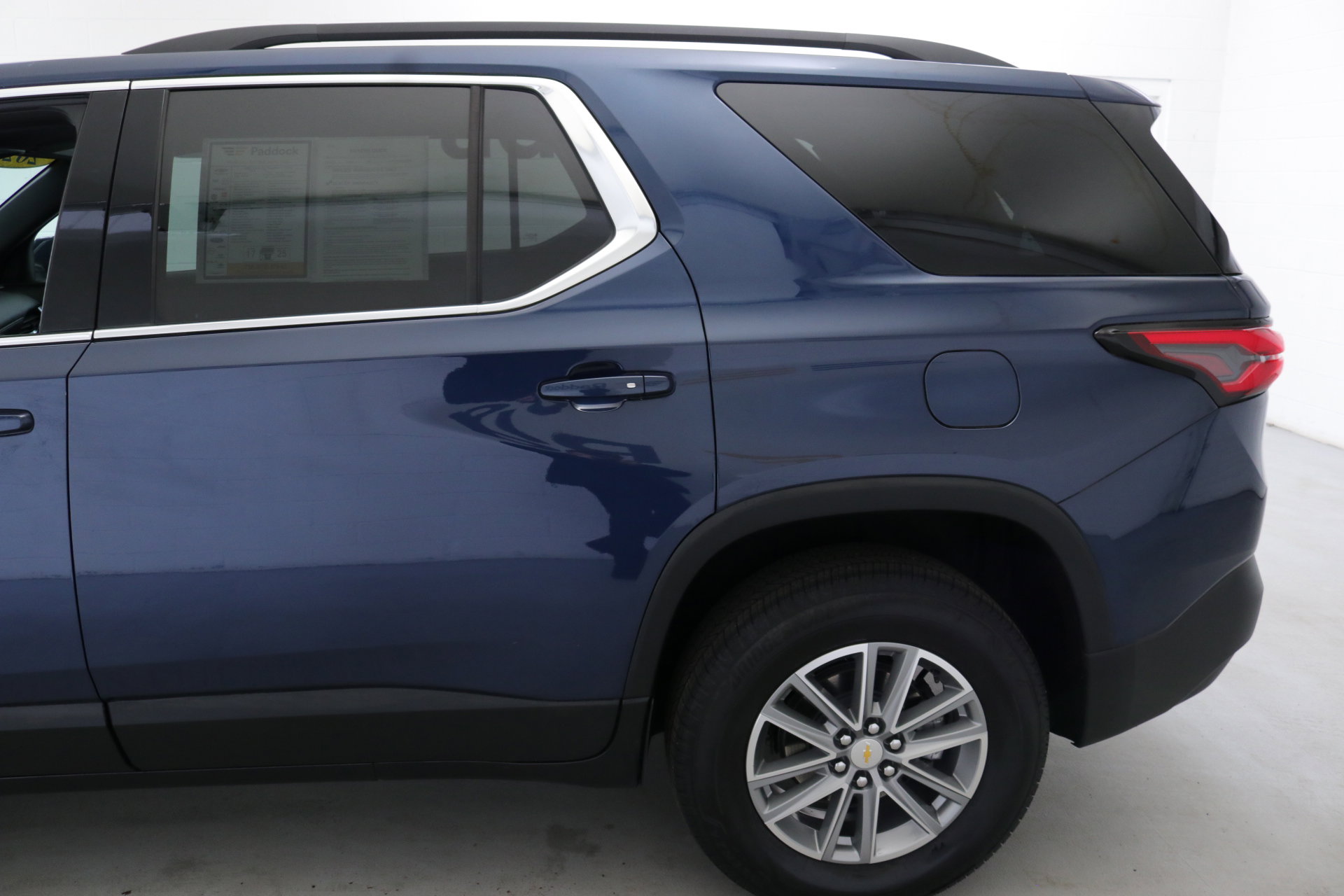 Used 2023 Chevrolet Traverse LT w/ LPO, Floor Liner Package image 5