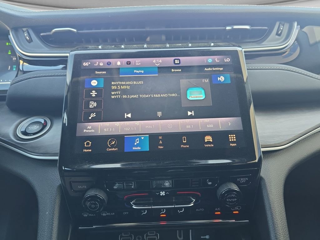 Used 2024 Jeep Grand Cherokee Limited 4xe image 21