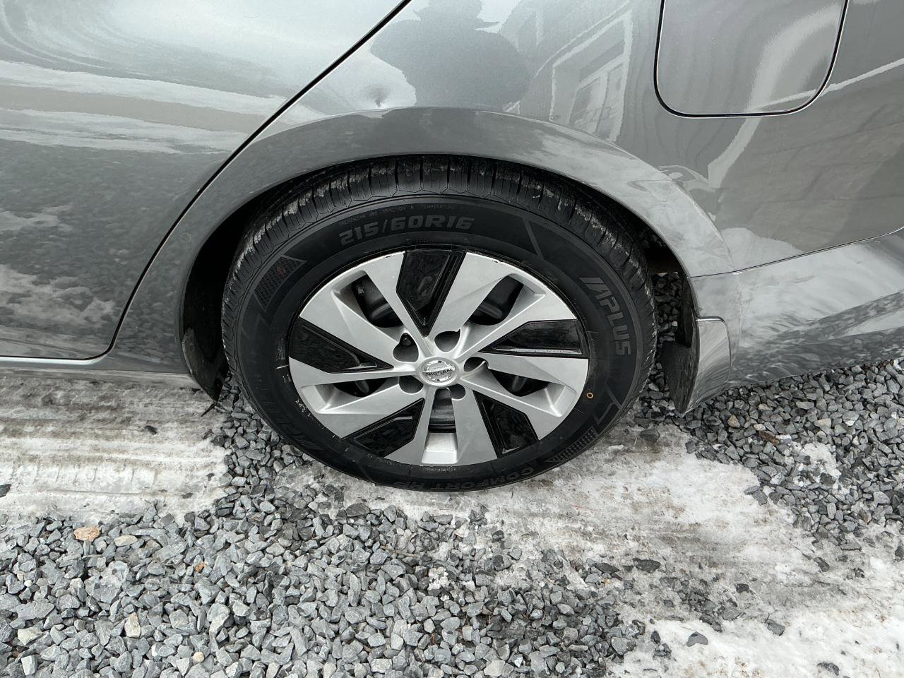 Used 2022 Nissan Altima 2.5 S image 26