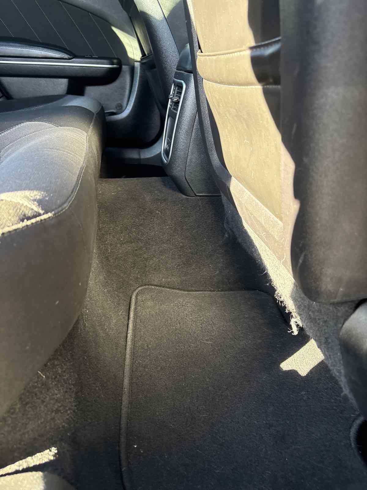 Used 2019 Dodge Charger SXT image 18