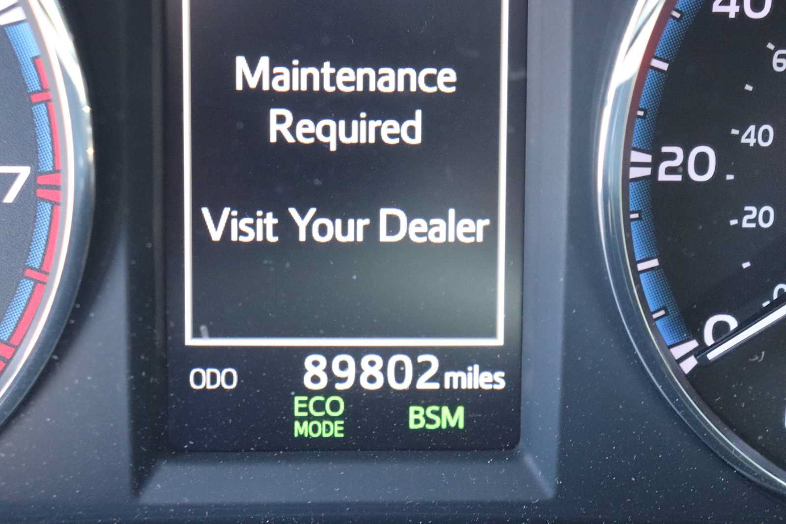 Certified 2018 Toyota RAV4 Limited w/ All Weather Liner Package AWD/4WD image 11