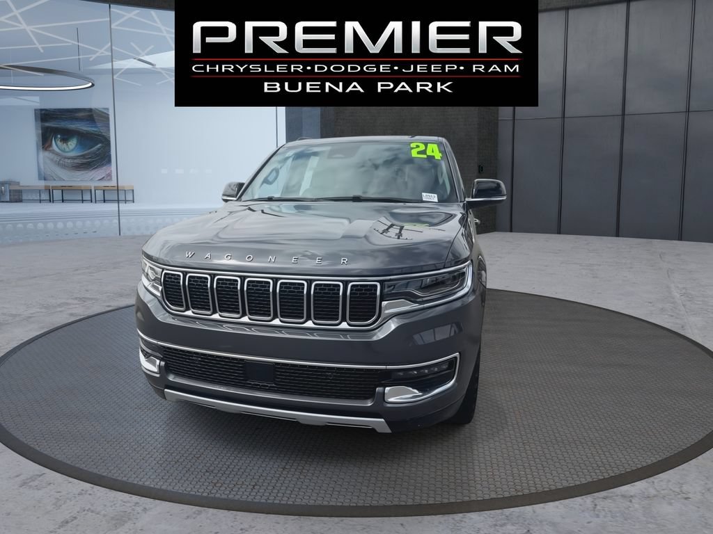 Used 2024 Jeep Wagoneer Series II w/ Premium Group I RWD video 4