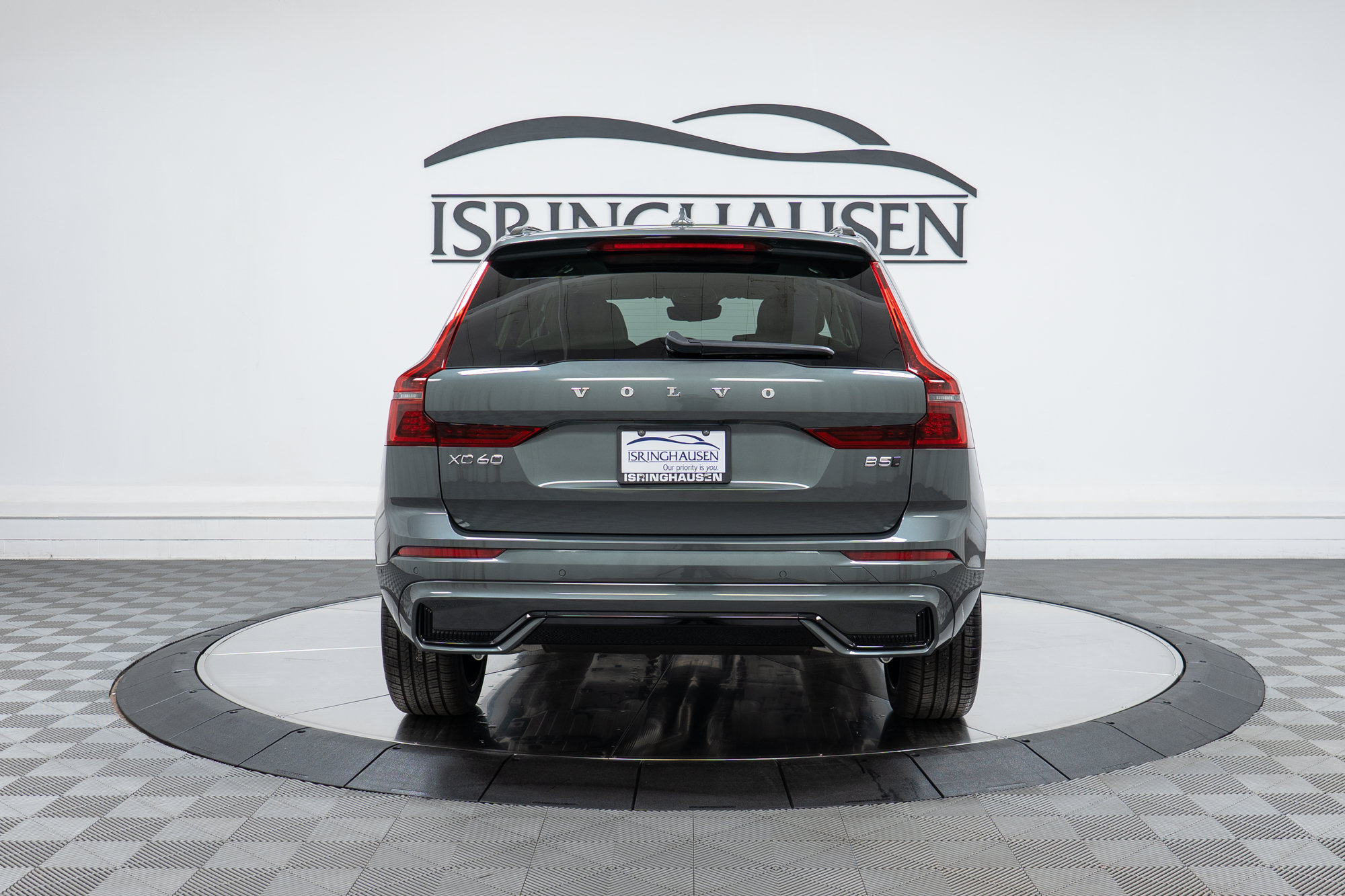 New 2027 Volvo XC60 B5 Ultra AWD/4WD image 6