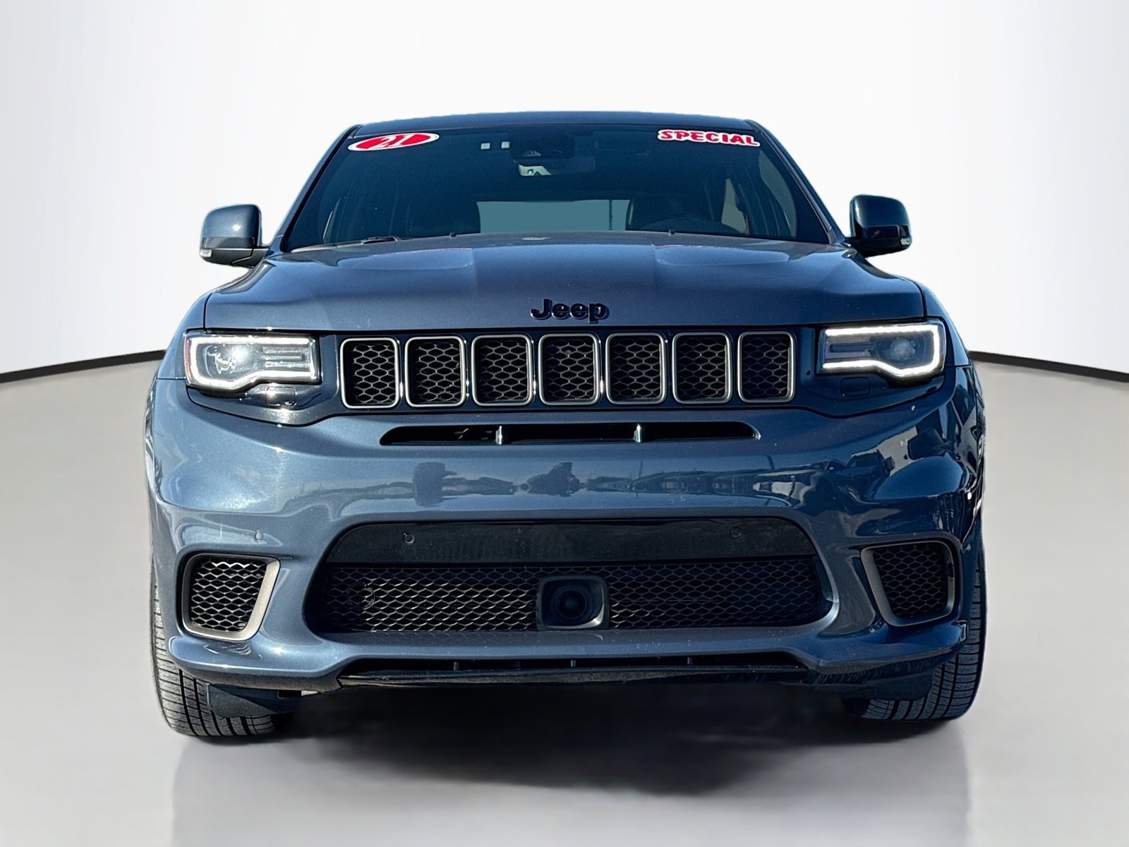 Used 2021 Jeep Grand Cherokee Trackhawk image 16