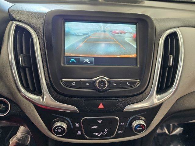 Used 2018 Chevrolet Equinox LS AWD/4WD image 19