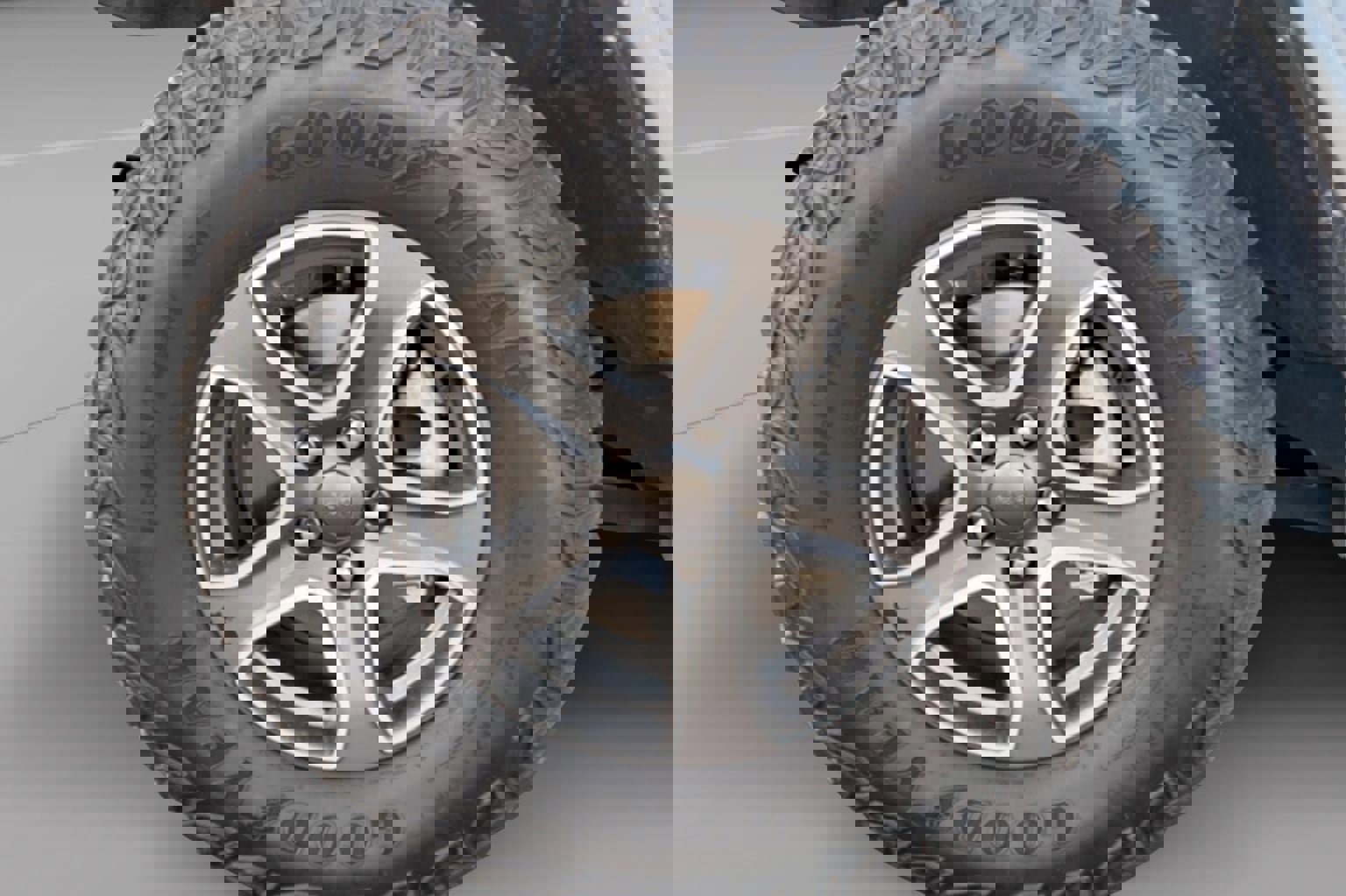 Used 2019 Jeep Wrangler Sport image 9