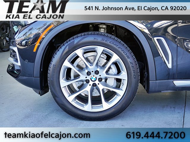 Used 2022 BMW X5 sDrive40i w/ Premium Package RWD image 7