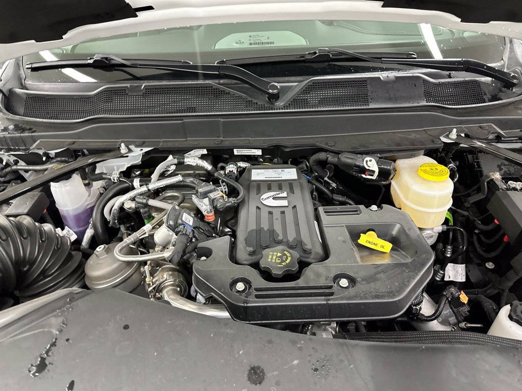New 2026 RAM 3500 Laramie AWD/4WD image 20