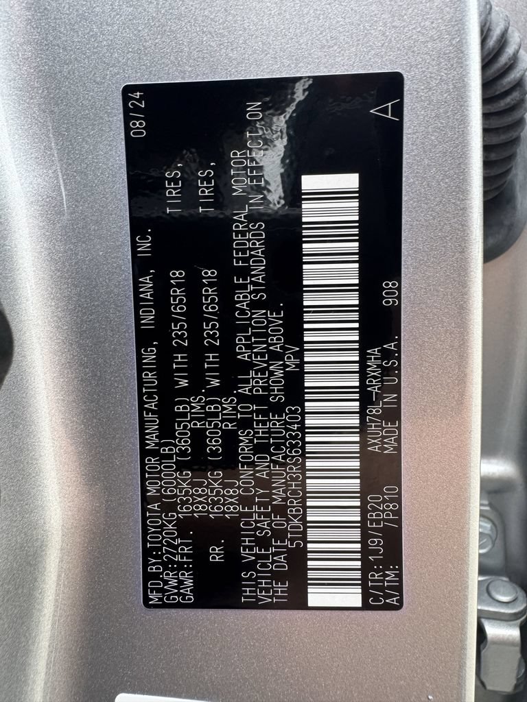 Used 2024 Toyota Highlander XLE AWD/4WD image 31