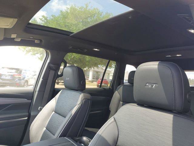 New 2026 Buick Enclave Sport Touring image 21