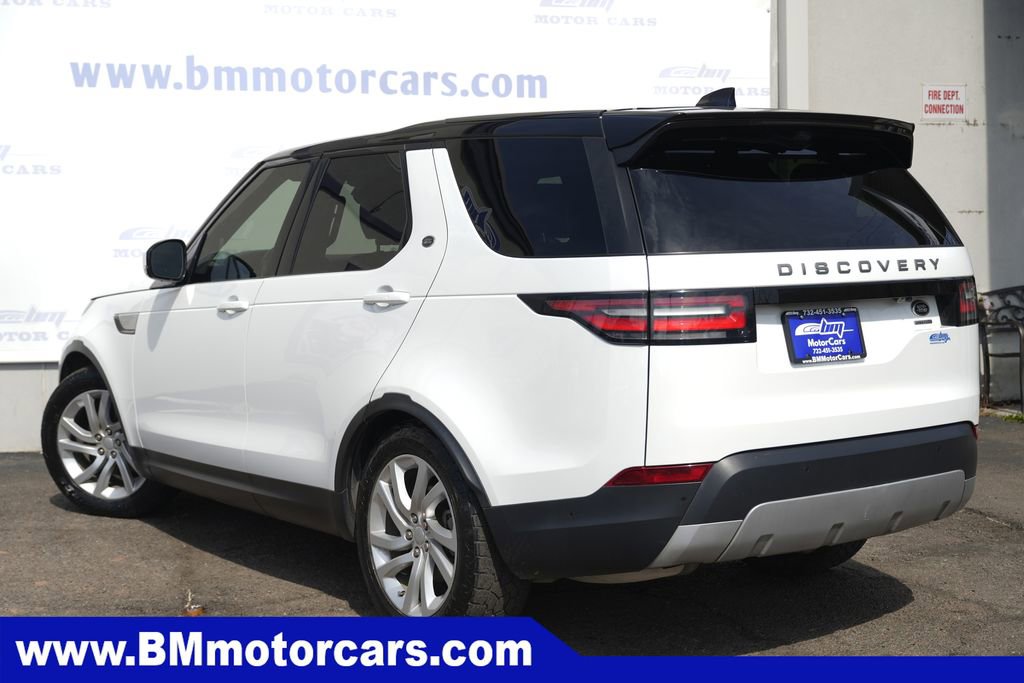 Used 2019 Land Rover Discovery HSE AWD/4WD image 4