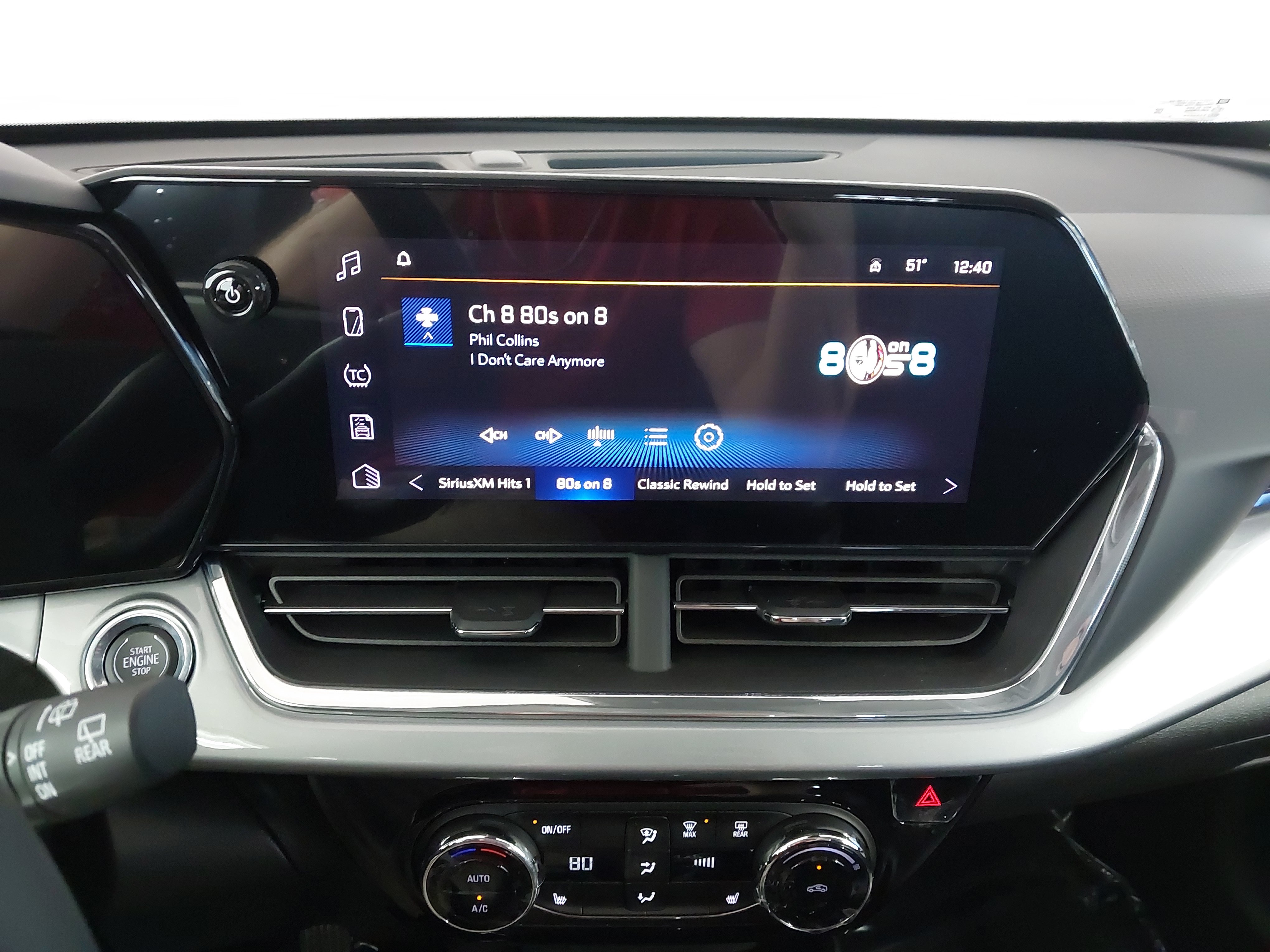 Used 2025 Chevrolet Trax LT w/ Driver Confidence Package FWD image 21