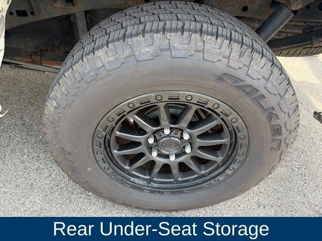 Used 2015 Ford F150 XLT w/ Equipment Group 302A Luxury AWD/4WD image 32