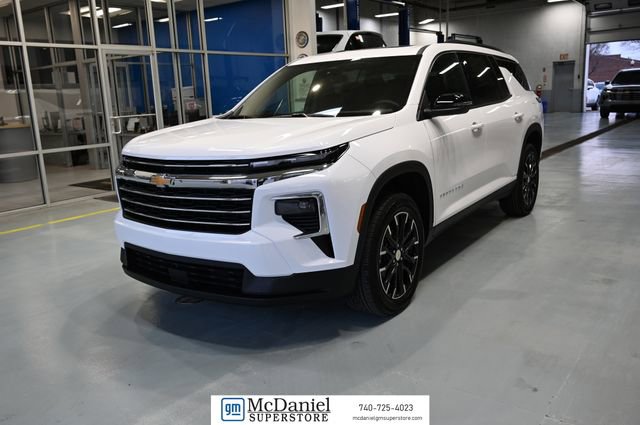 New 2026 Chevrolet Traverse LT w/ Sun and Wheel Package