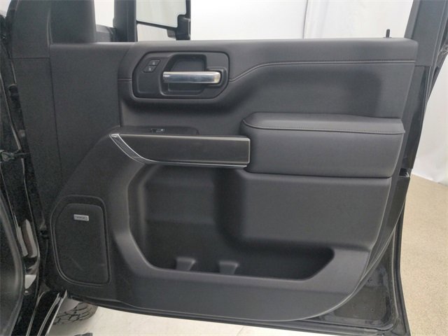 Used 2023 GMC Sierra 3500 AT4 w/ AT4 Premium Plus Package image 41