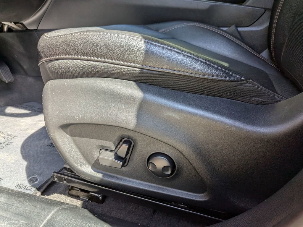 Used 2023 Jeep Compass Limited image 13