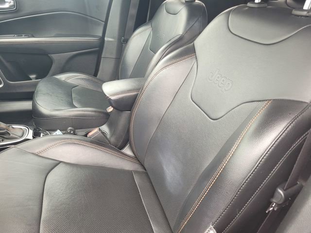 Used 2019 Jeep Compass Limited w/ Advanced Safety Group AWD/4WD image 13
