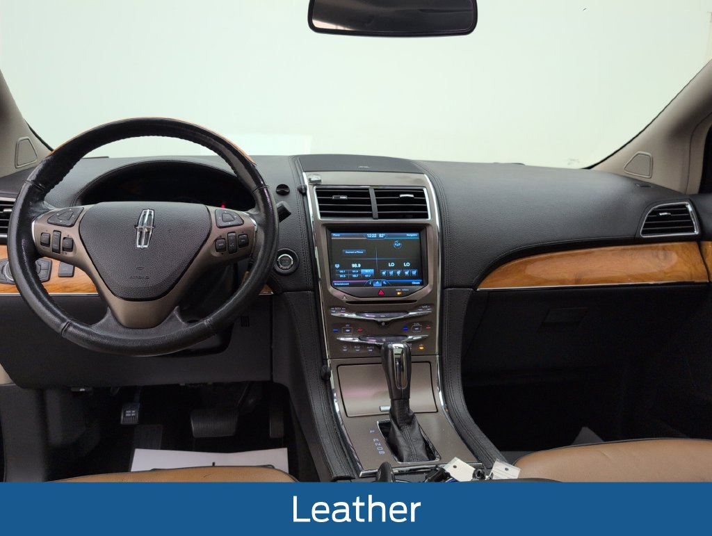 Used 2013 Lincoln MKX FWD image 7