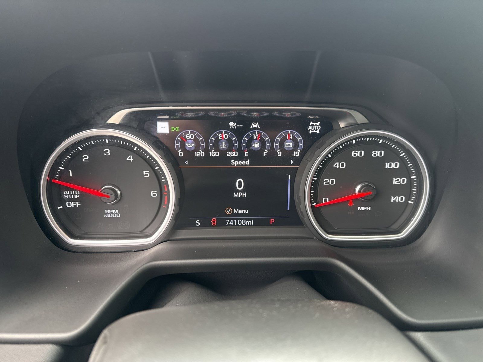 Used 2021 Chevrolet Suburban Premier w/ Premium Package image 17