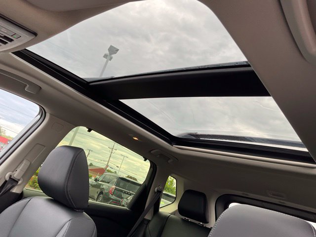 New 2026 Nissan Rogue Platinum AWD/4WD image 19