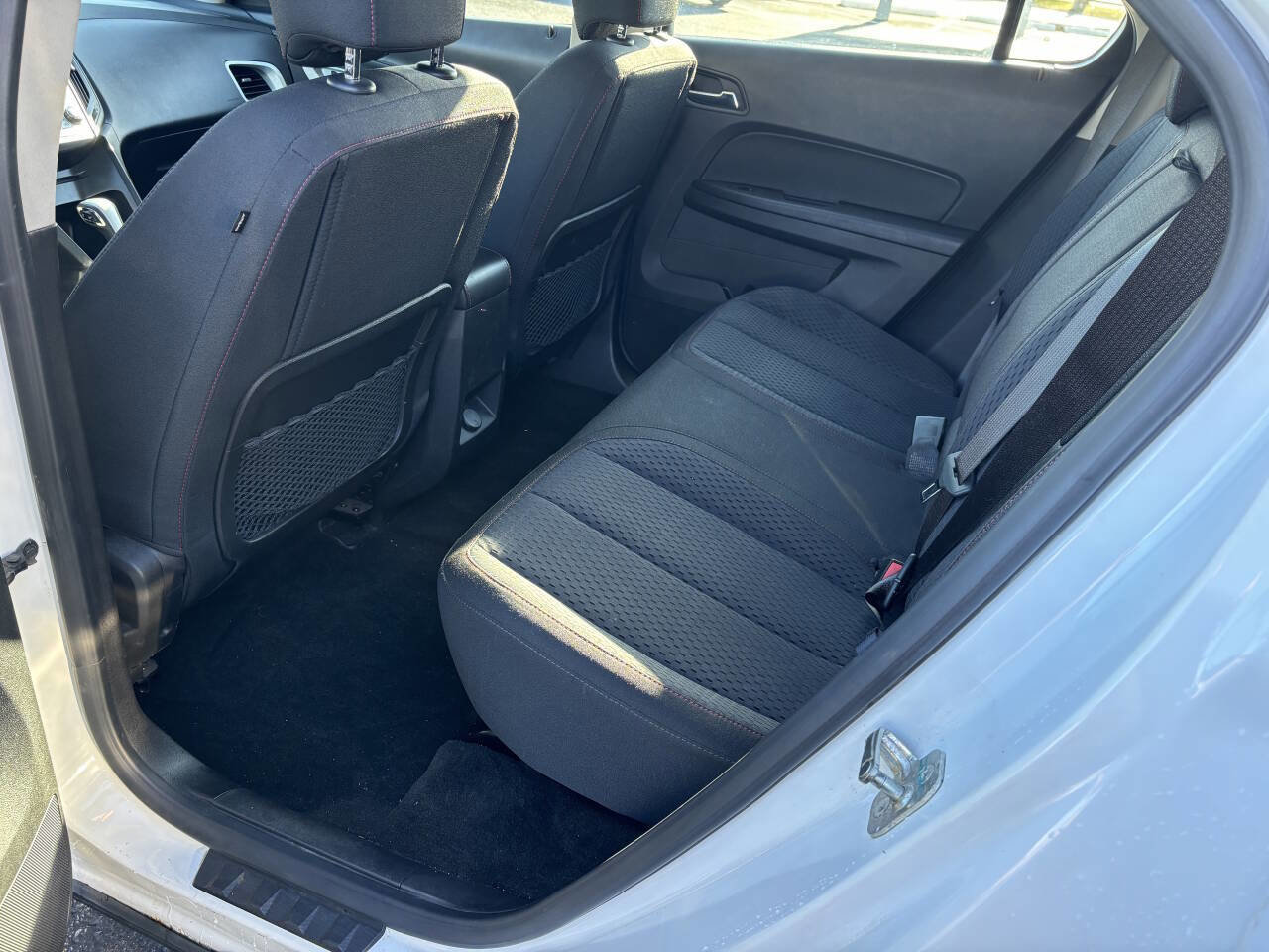 Used 2012 Chevrolet Equinox LS image 9