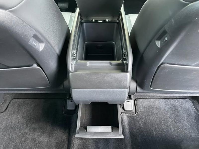 New 2025 Hyundai Santa Fe SEL image 30