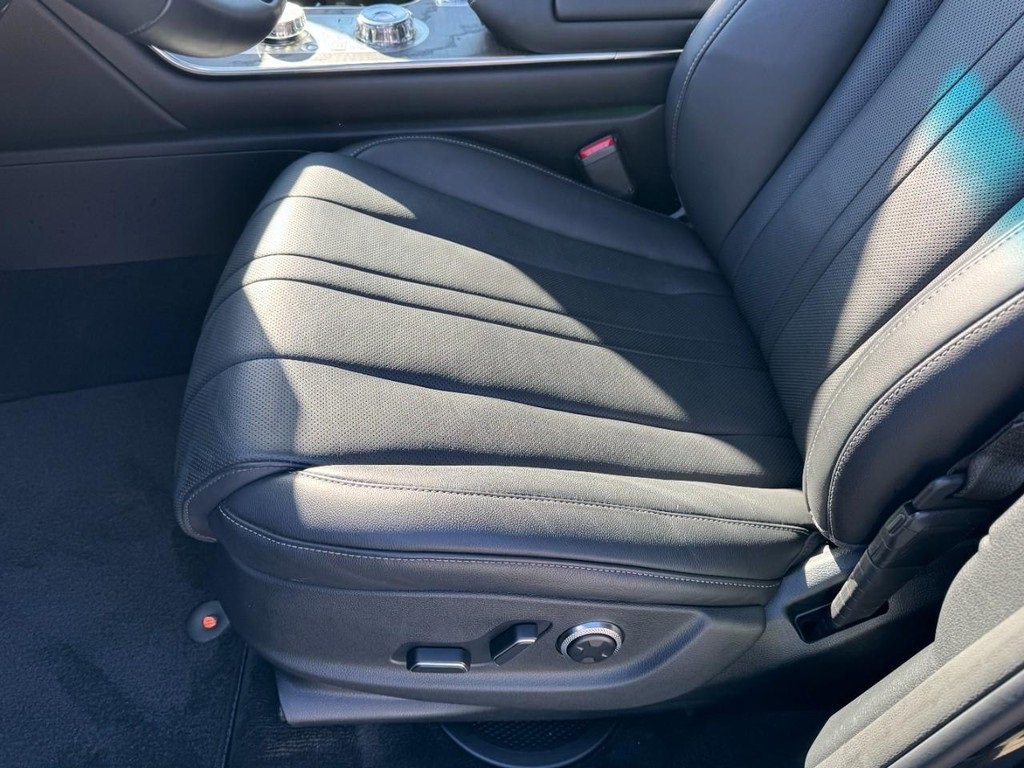 Certified 2025 Genesis GV80 2.5T Advanced image 15