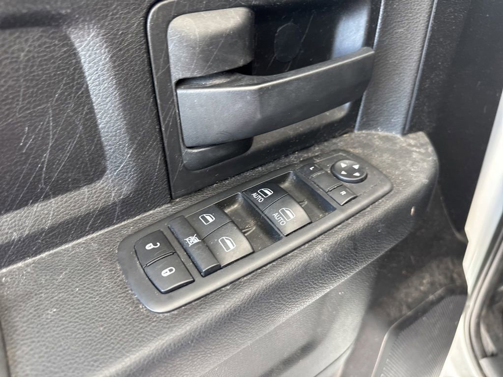 Used 2018 RAM 2500 Tradesman w/ Chrome Appearance Group image 10