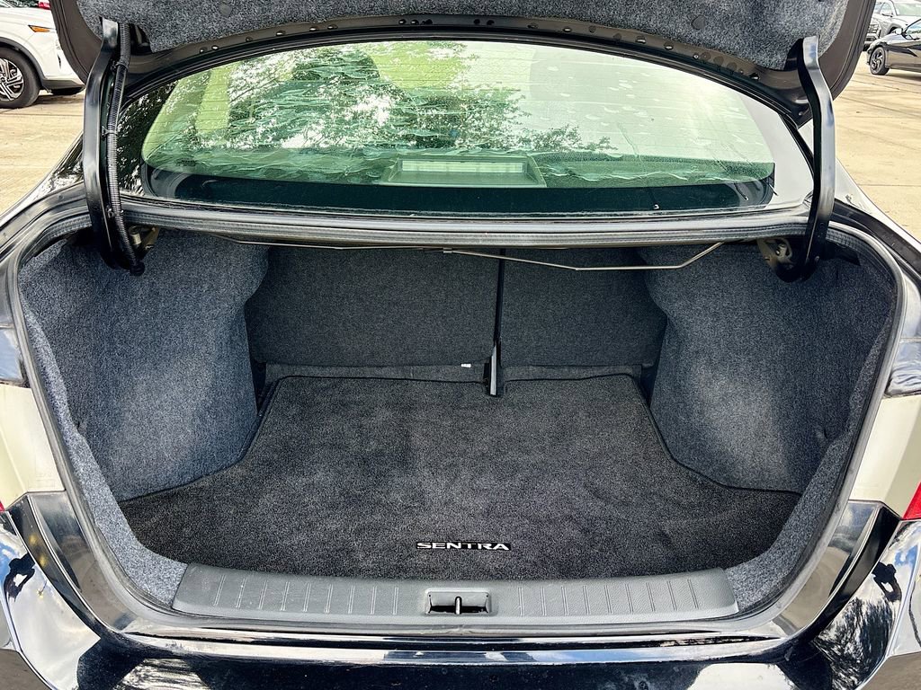 Used 2019 Nissan Sentra S image 24