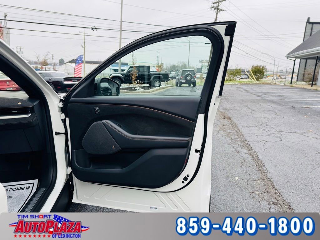 Used 2023 Ford Mustang Mach-E GT image 65