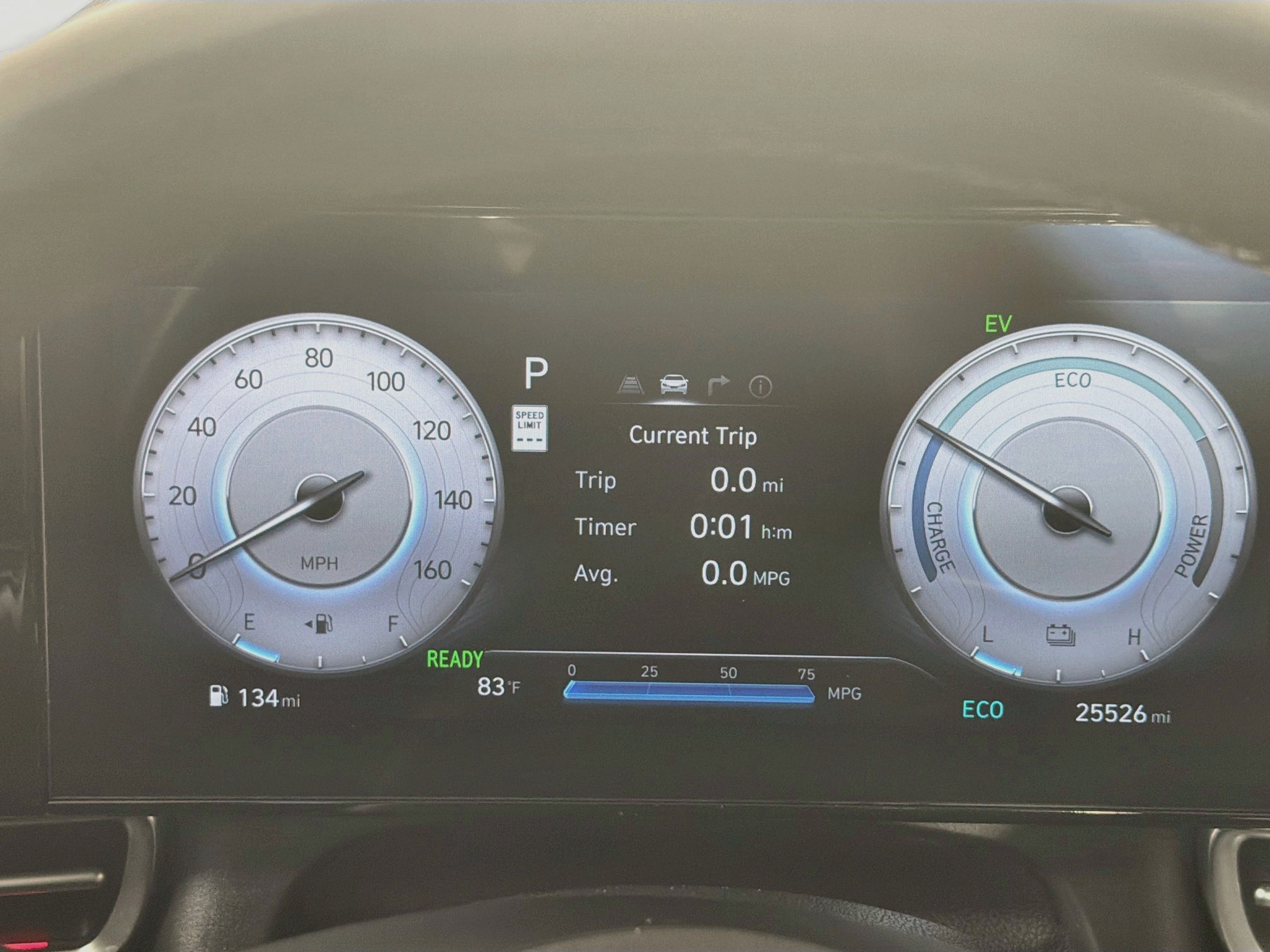 Used 2025 Hyundai Elantra Limited FWD image 19