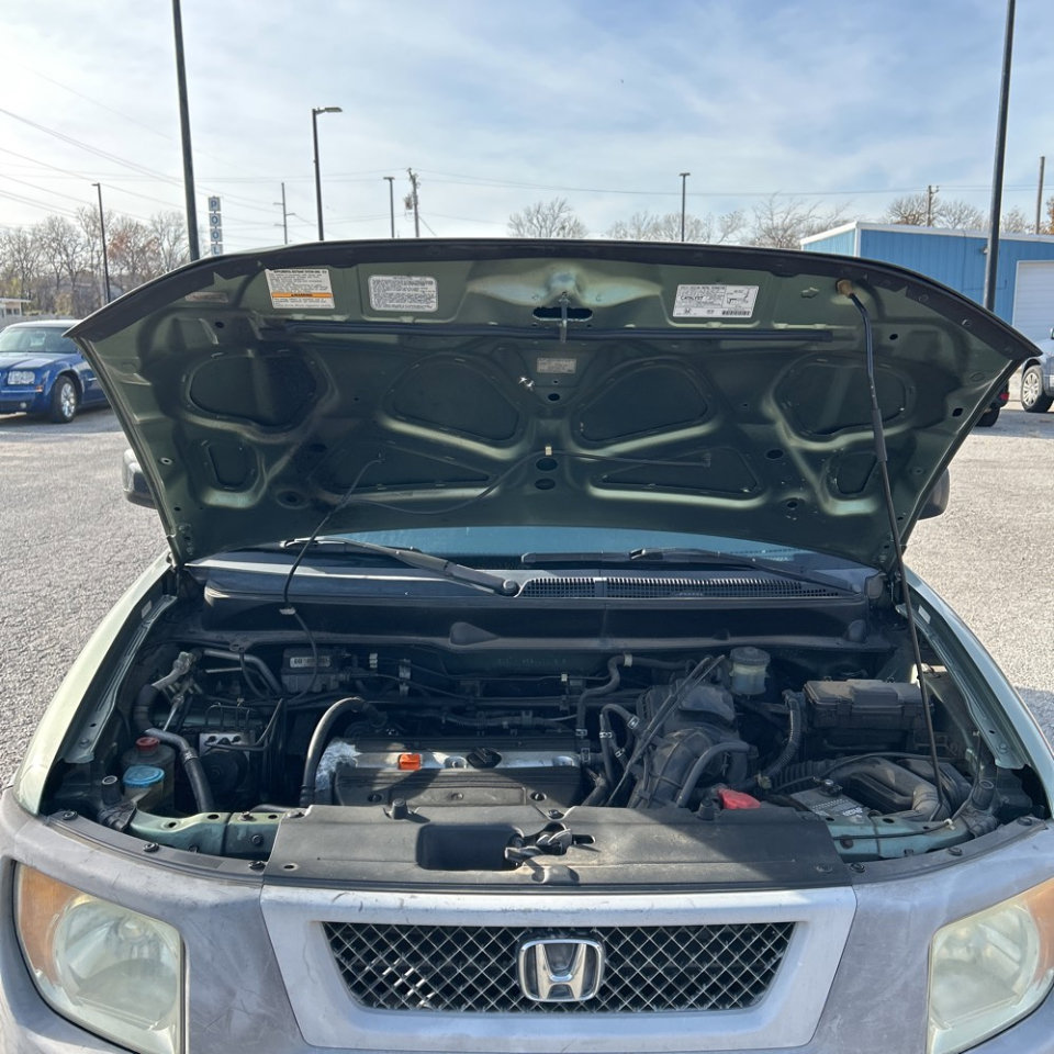Used 2004 Honda Element EX image 34
