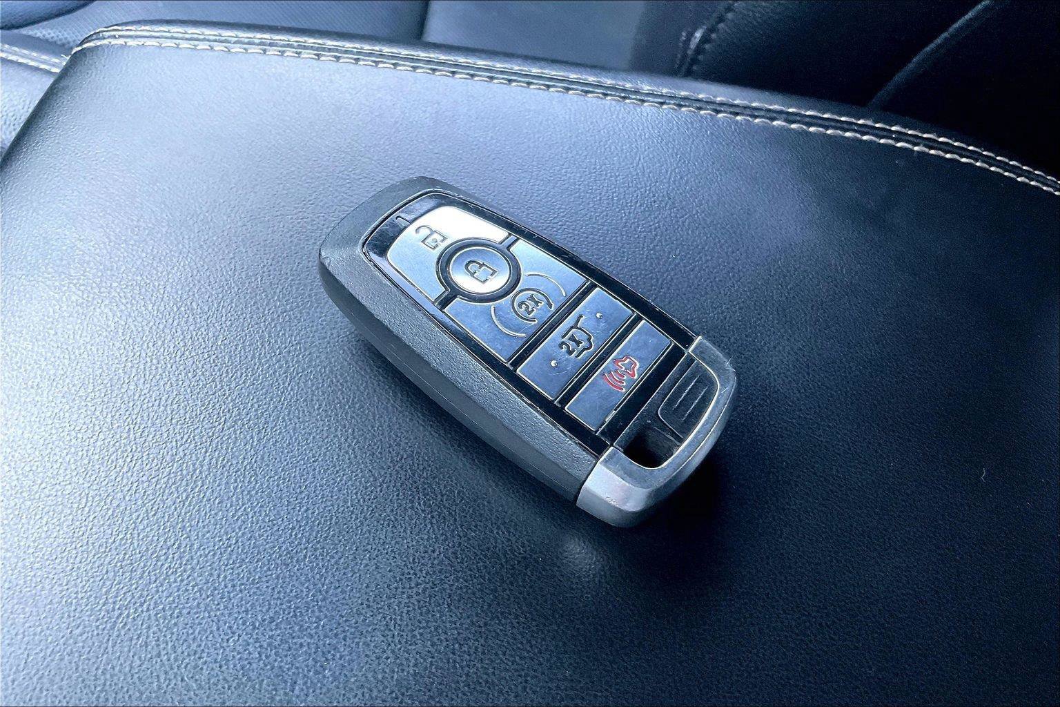 Used 2020 Ford Explorer ST AWD/4WD image 12