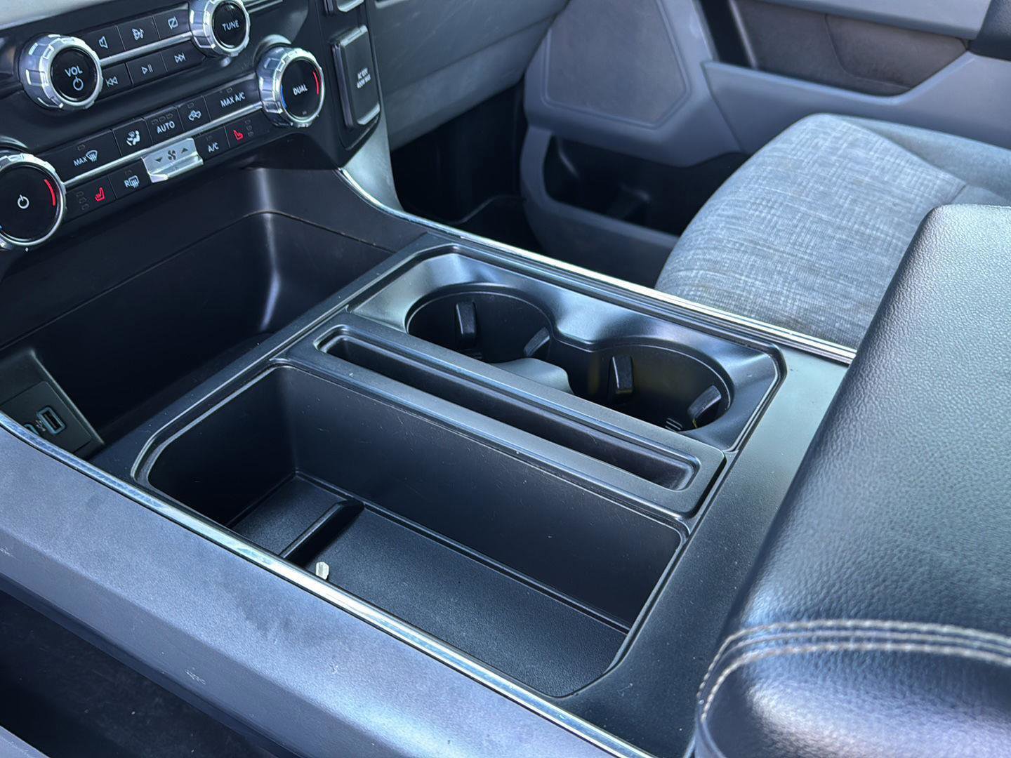 Used 2022 Ford F150 XLT w/ Equipment Group 302A High image 24