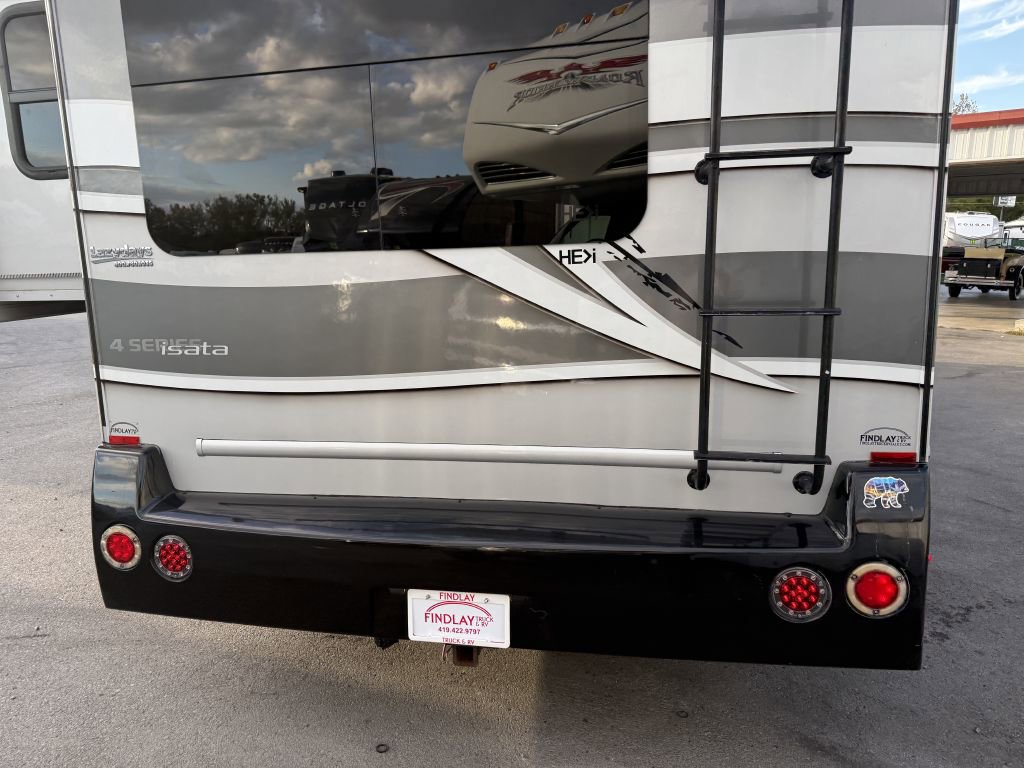 Used 2017 Ford E-450 and Econoline 450 Super Duty w/ Motorhome Prep Package image 32