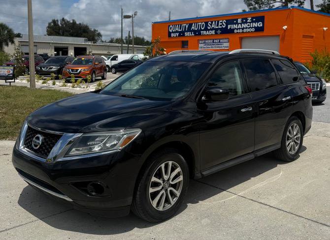 Used 2014 Nissan Pathfinder SV