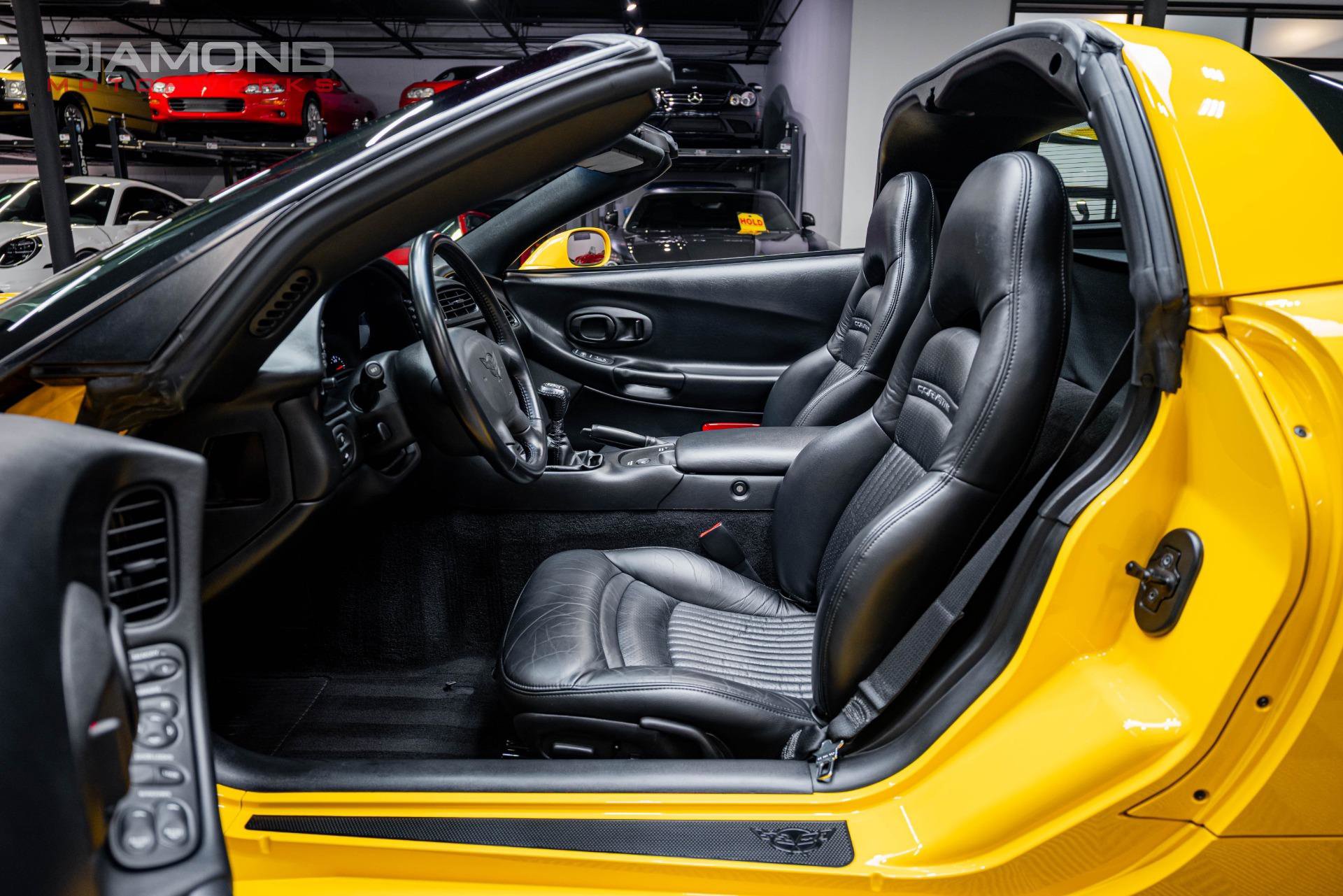 Used 2003 Chevrolet Corvette Coupe w/ Preferred Equipment Group image 96