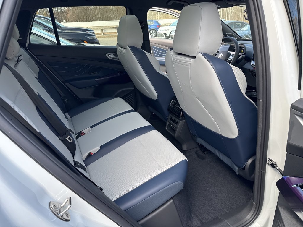 New 2025 Volkswagen ID.4 Pro S Plus AWD/4WD image 25