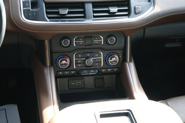 Used 2023 Chevrolet Suburban High Country w/ Max Trailering Package image 18