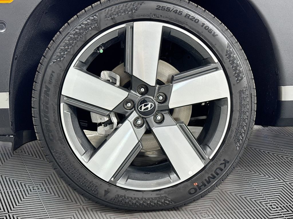 Certified 2026 Hyundai Santa Fe Limited image 35