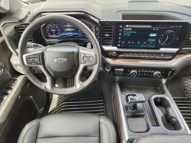 Used 2025 Chevrolet Silverado 1500 LT Trail Boss w/ LT Trail Boss Premium Package image 27