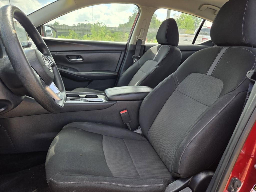 Used 2024 Nissan Sentra SV FWD image 14